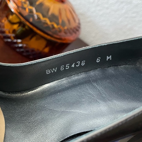 Stuart Weitzman Ombré Grey Heels - Picture 12 of 14